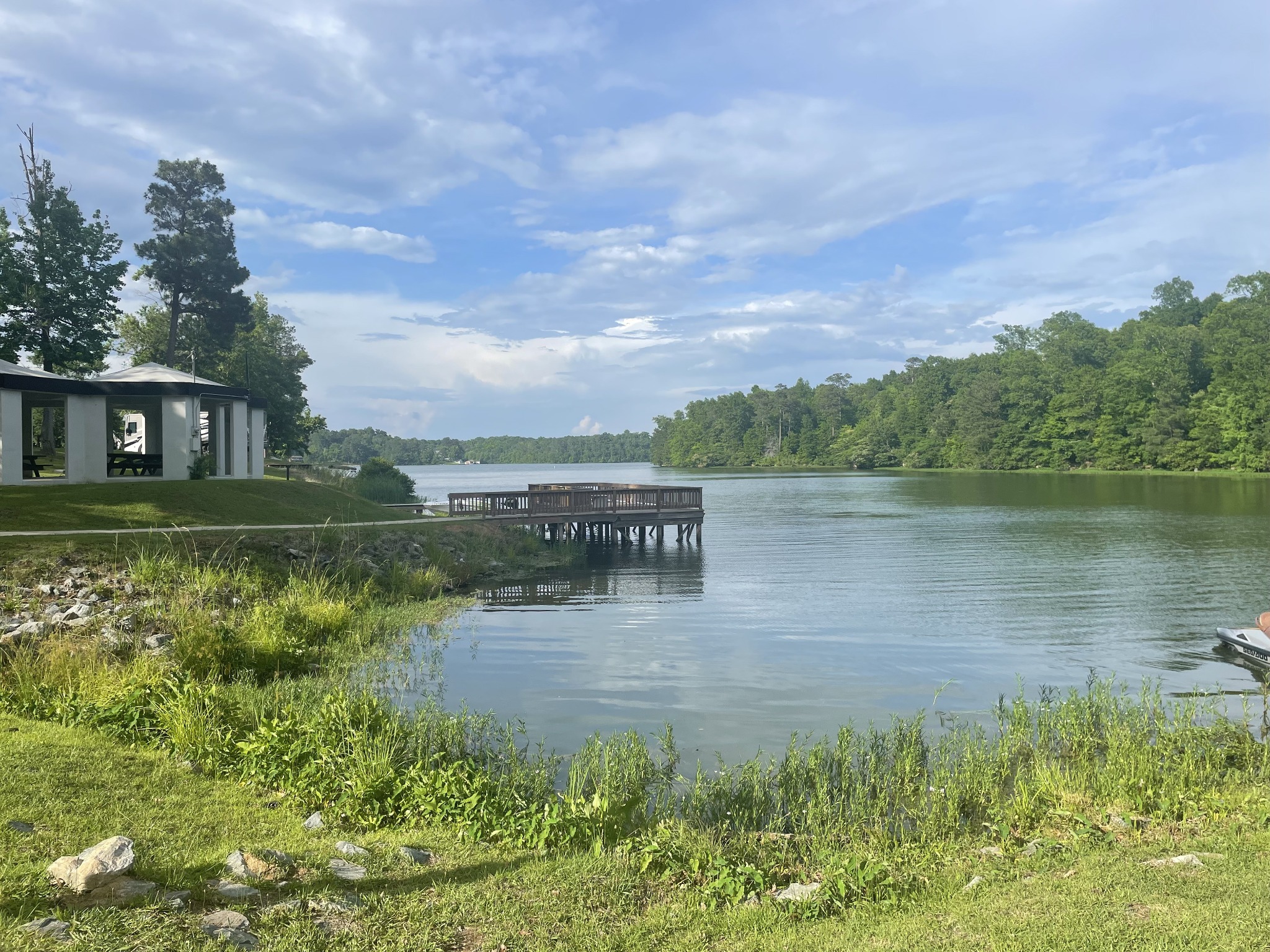 Lakefront recreation area and pavilion at Arrowhead Park Campground
