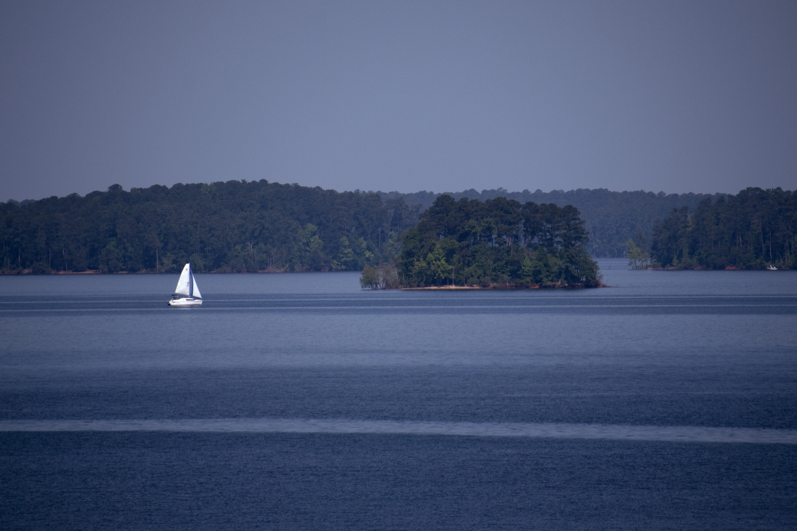 Scenic view of Clarks Hill Lake