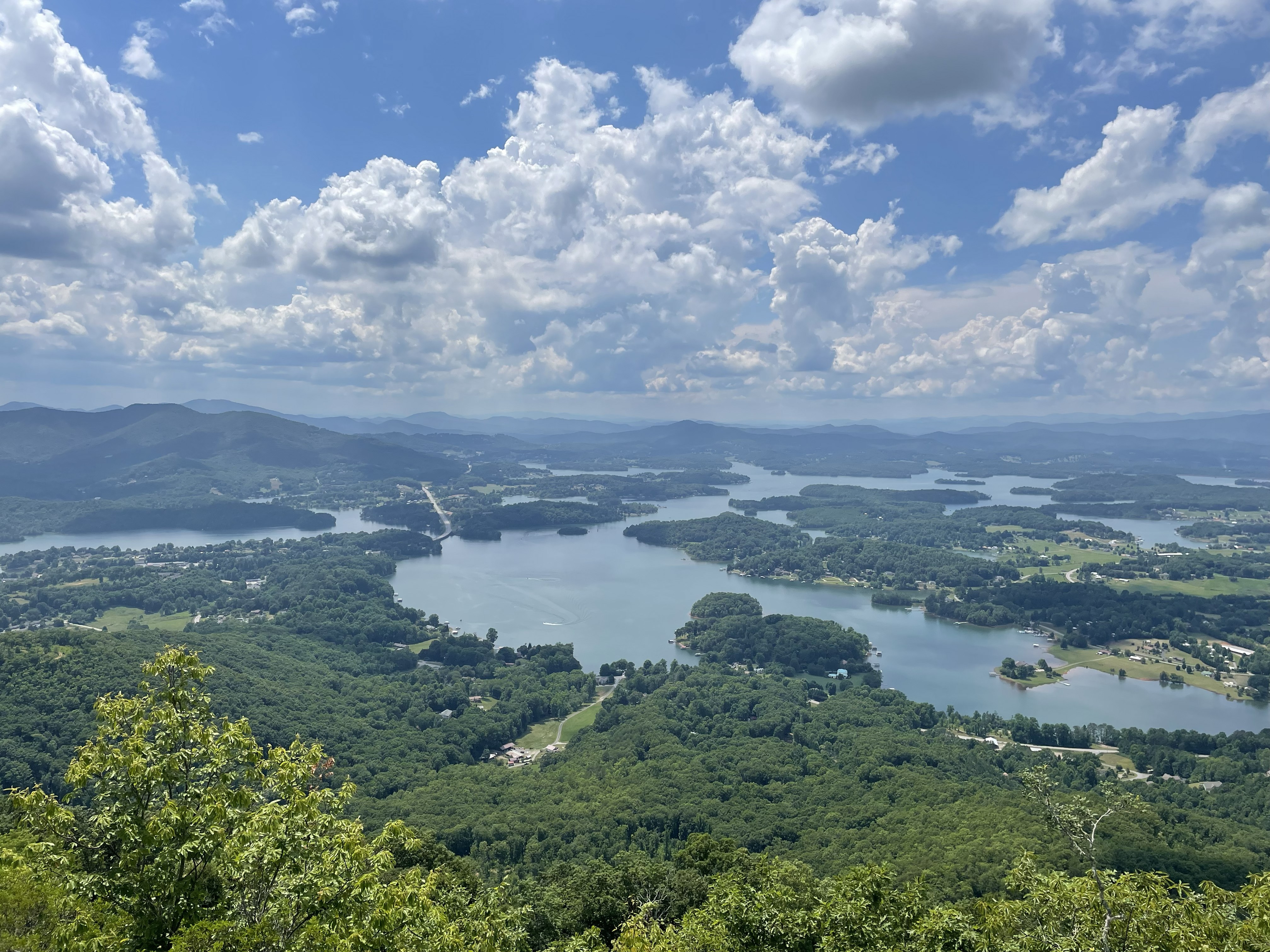 Lake Chatuge lake scenery